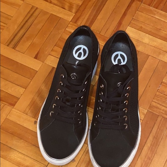 The wishbone collection - Picture 2 of 3